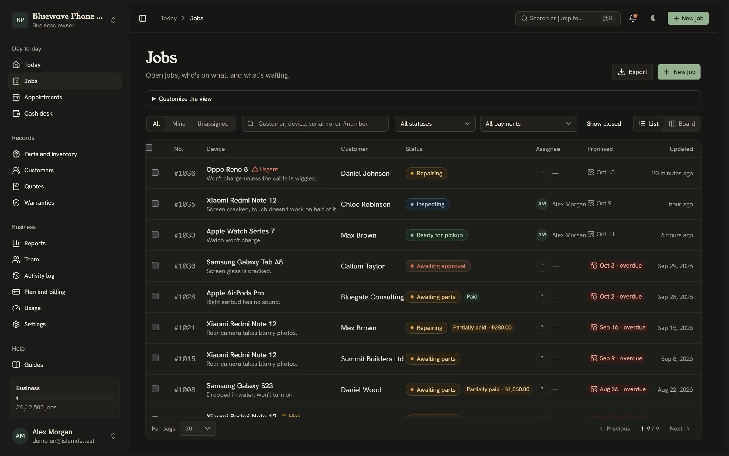 Job list: device, customer, status and assigned technician