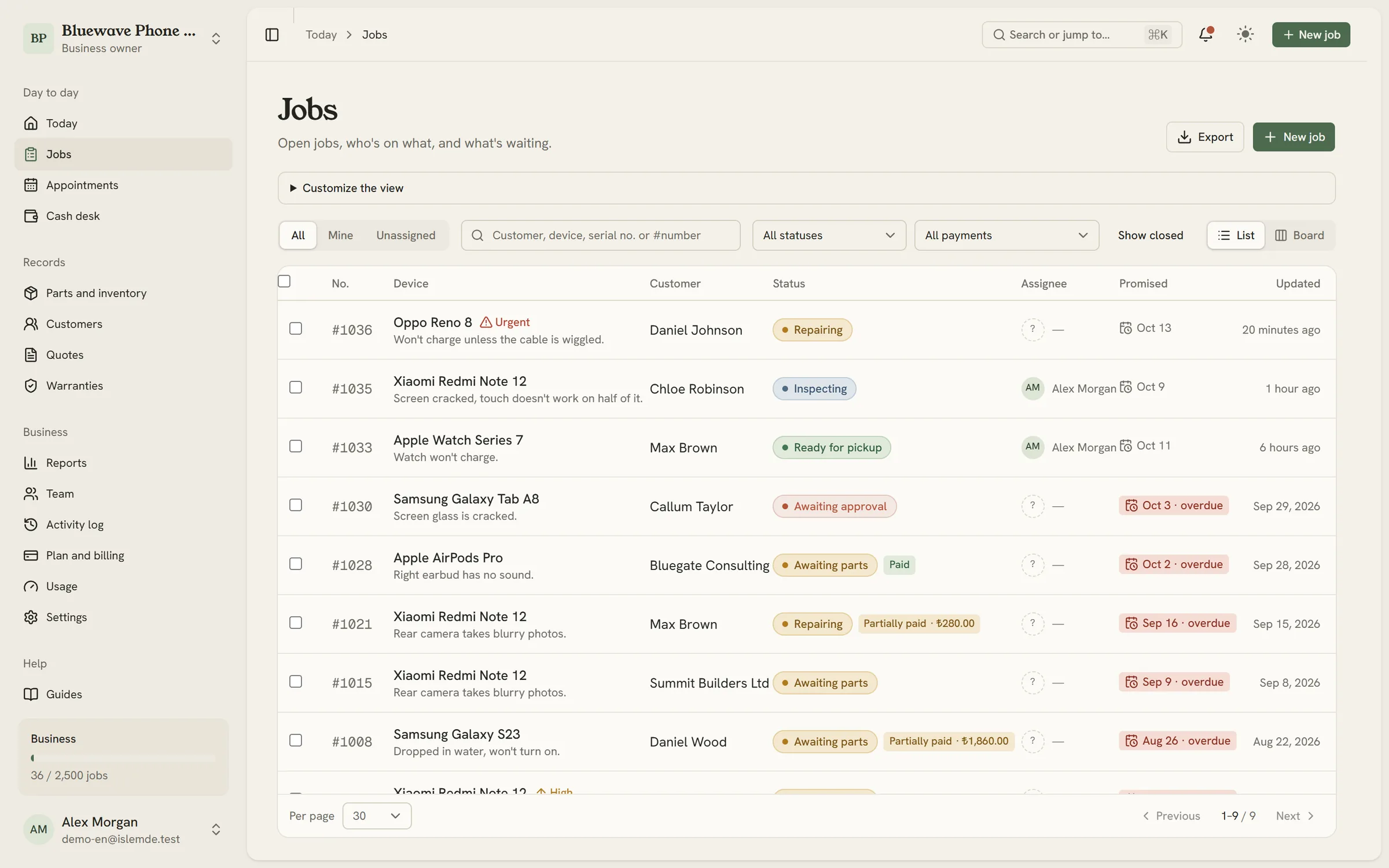 Job list: device, customer, status and assigned technician